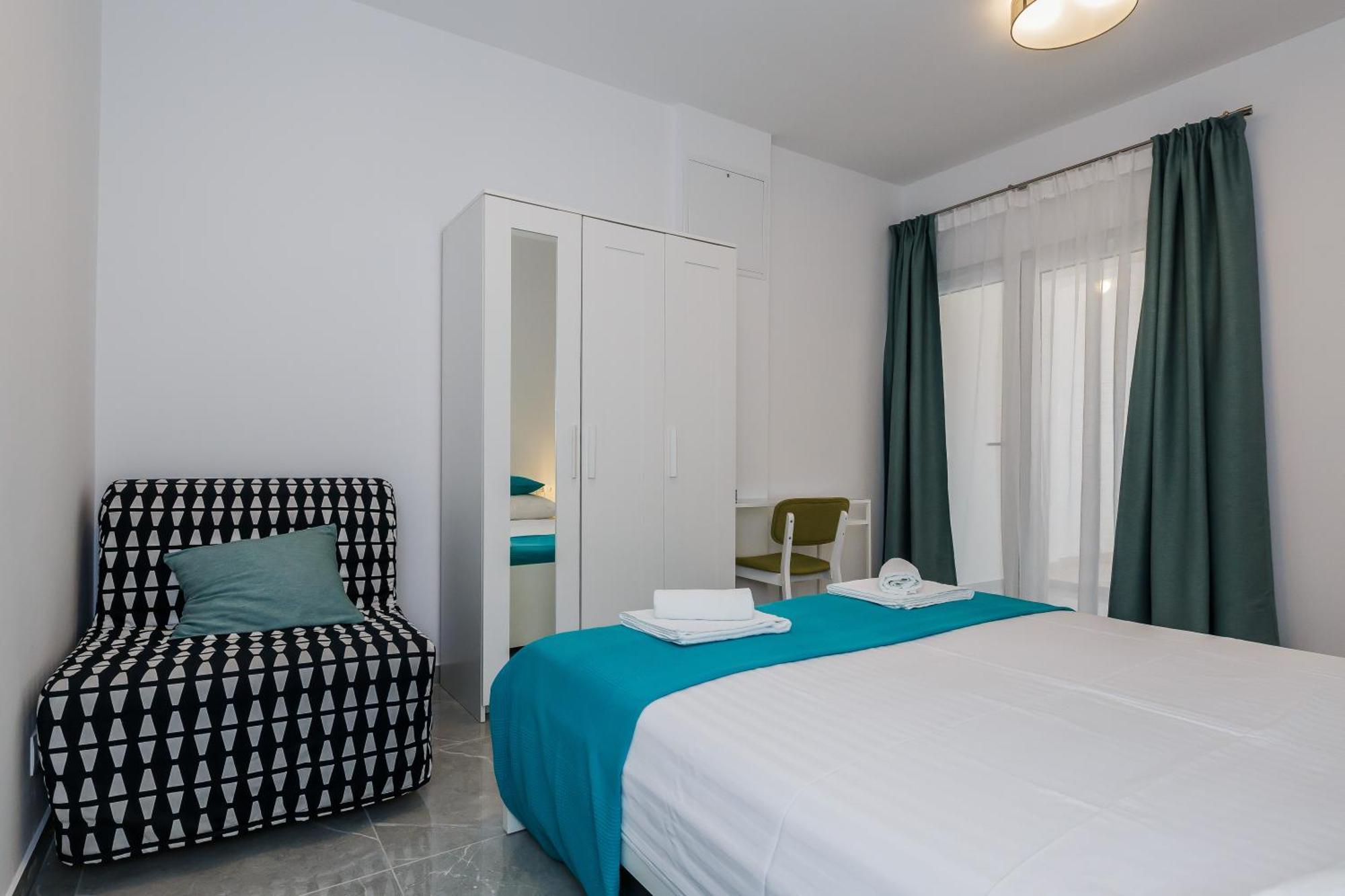 Apartmani Ujakovic Kaštela Exterior foto